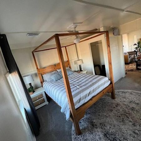 ואלה Grand Canyon Cabin, Breathtaking Sunsets/Sunrises!! מראה חיצוני תמונה